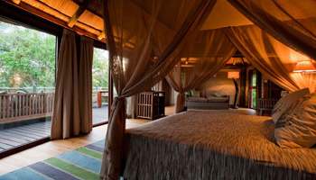 13 Days Tanzania Luxury Safari - Wildebeest Migration & Zanzibar Beach Holiday